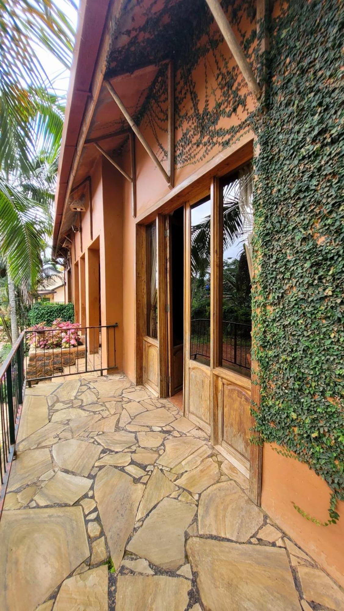 Babylon Lodge Marangu Εξωτερικό φωτογραφία
