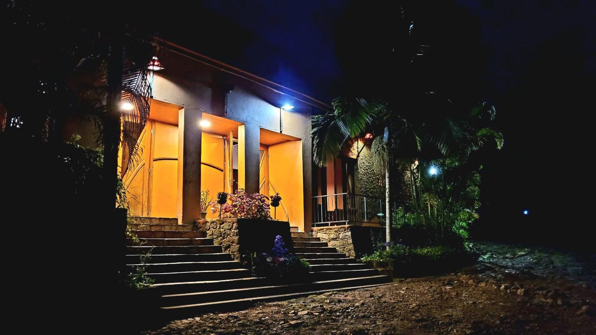 Babylon Lodge Marangu Εξωτερικό φωτογραφία
